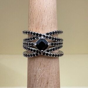 NWOT - Bomb Party “She’s Fire And Ice” RBP7185 Ring - Size 6